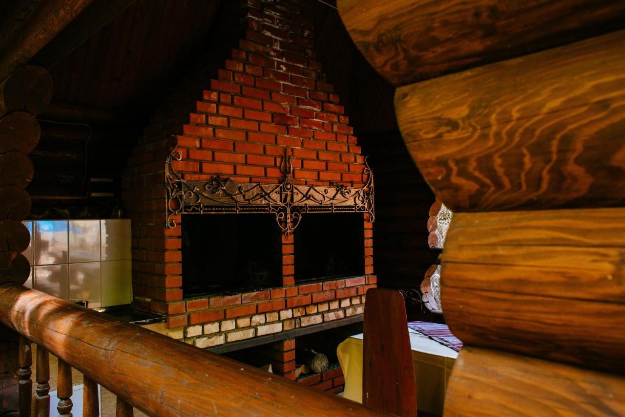 Toursit Complex Polyana Kvasova Hotel ภายนอก รูปภาพ